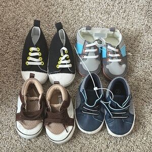 Baby boys crib shoes 0-3mo